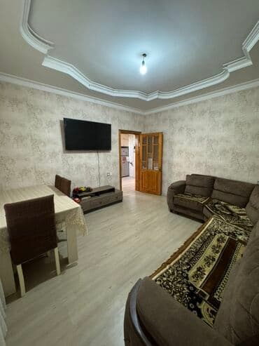məhəmmədli ev: 3 otaqlı, 72 kv. m, Orta təmir — 2