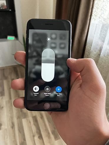 telefon apple: IPhone SE 2020, 64 GB, Qara, Barmaq izi, Simsiz şarj — 5