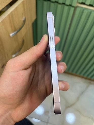 IPhone 13, 128 GB, Ağ, Qırıq — 5