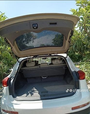 kia ceed stop: Infiniti EX seriyası krossover – ağ rəng, 5 yerlik, AZ dövlət nömrə — 4