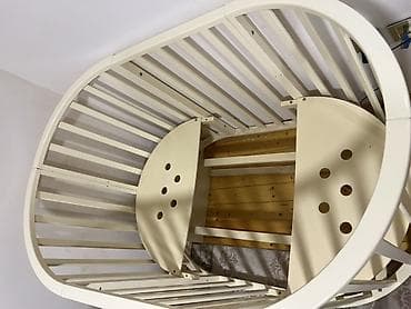 dovsan eti: Oval formalı uşaq beşiyi - Rəng: krem/ivori - Material: taxta karkas — 2