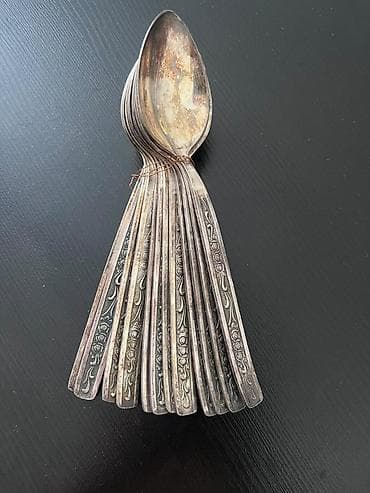 sufre: Qədimi qaşıq dəsti – 12 ədəd - Material: gümüşü rəngli metal — 1