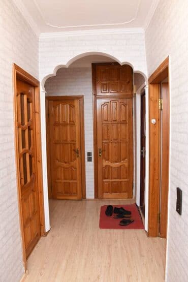 ilkin odənişsiz evler: Bakı, 3 otaqlı, Köhnə tikili, m. Həzi Aslanov, 65 kv. m — 12