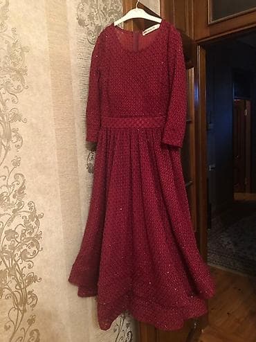 Paltolar: 2 dəfə toya geyinilib.Vəziyyəti yaxşıdır — 3