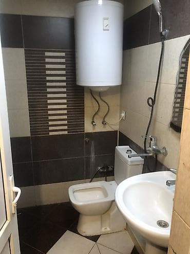 Аренда квартир: 28 may/m 5-6 deqiqelik 1 otaqli ful seraitdi bina evi kiraye verirem — 2