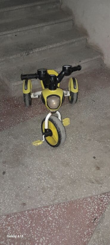 детские машинки на педалях: Uşaq üçtəkərli velosipedi – sarı/qara rəngdə Xüsusiyyətlər: - 3 — 1