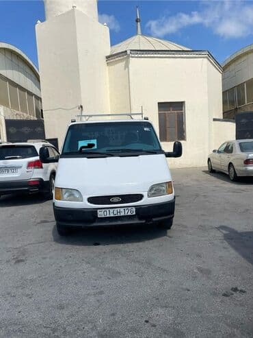 эвакуатор ош: Ford Transit şassisi üzərində qurulmuş bu ağ rəngli evakuator, təcili — 4