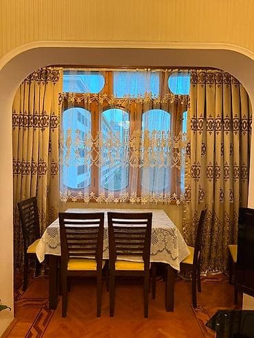 pendir: Yemək otağı üçün masa və TƏZƏ 5 ədəd stul dəsti ünvan 8ci mikrorayon — 1