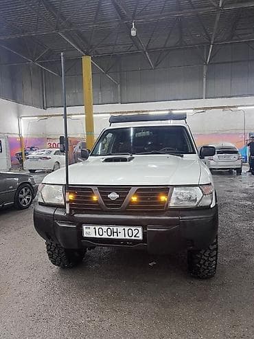 Nissan Patrol: 3 l | 2001 il Ofrouder/SUV — 6