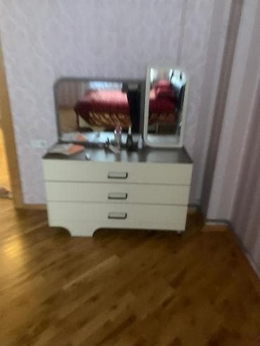 boydan guzgu: Yataq otağı mebeli dəsti Komplekt: - İki nəfərlik çarpayı (aşağı — 3