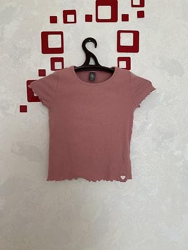 Uşaq reyonundan özüm üçün almışam. XS-ə bərabərdir. Mən kofta altından — 2