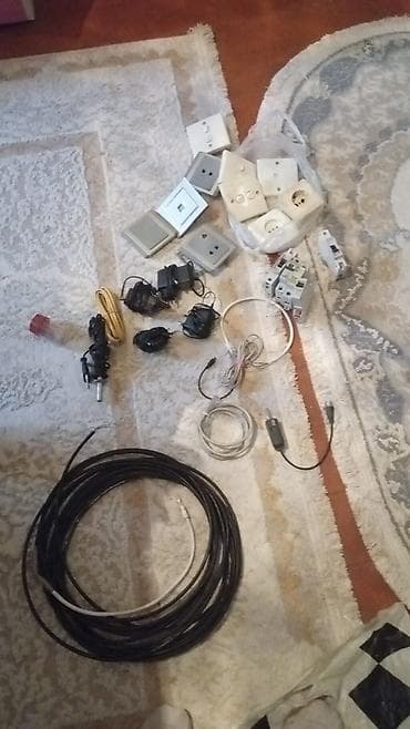 qapi avropa: Məhsul: Elektronika üçün kabellər və aksesuarlar dəsti Tərkib: - 3 — 9