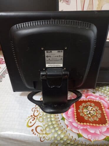 benq e700 lcd monitor: KUR " 15 LCD monitor QİYMƏTDƏ ENDİRİM YOXDU İSLEMEYİNE SOZ OLA BİLMƏZ — 2