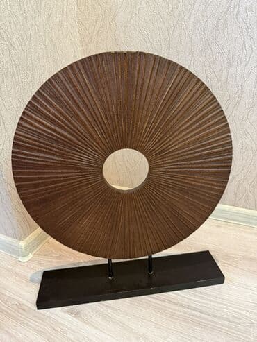 Fiqur, rəng - Qəhvəyi