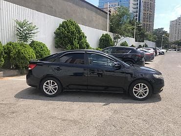 e 3 2: Kia Cerato 2011 SERVİS Maşında udar dəişən detal yoxdur.ideal üçün — 2
