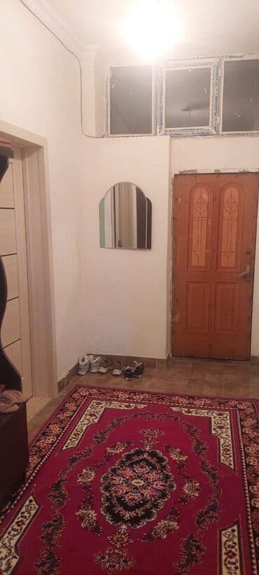 neftçilər ev: 8-ci kilometr 4 otaqlı, 100 kv. m, Kredit var, Orta təmir — 3