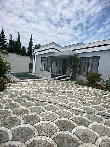 boz uy: 4 otaqlı, 124 kv. m, Yeni təmirli — 2