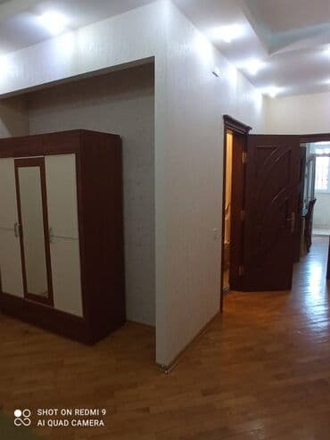 aylıq kirayə ev: Nərimanov metrosuna yaxin yerləşən ümumi sahəsi 80 kv,m olan,2 otaqlı — 14