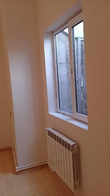 gence gulustan qesebesinde evler: 2 otaqlı, 68 kv. m, Kredit yoxdur, Orta təmir — 6