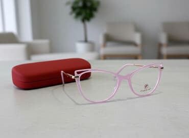 FARRIS çərçivəli optik eynək - Forma: “cat-eye” (badam) formalı ön lalafo.az -da FARRIS çərçivəli optik eynək - Forma: “cat-eye” (badam) formalı ön