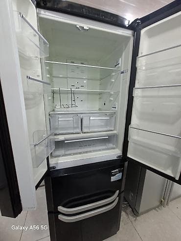 sud seperatoru: Hotpoint Ariston çoxqapılı soyuducu - Rəng: parlaq qara, gümüşü — 2