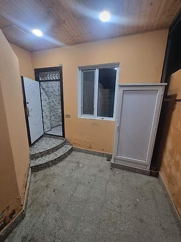 gence ev: 3 otaqlı həyət evi - Plan: girişdə pilləkənli eyvan, uzun işıqlı — 1