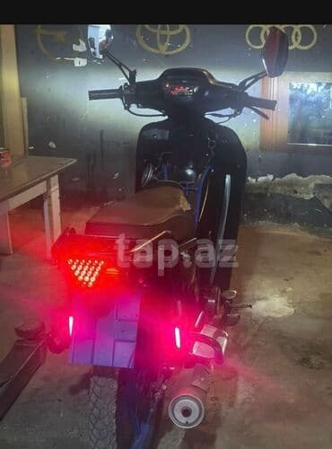 moped sumqayıt: Moped tipli motosiklet – şəhər içi rahat və qənaətcil sürüş üçün — 2