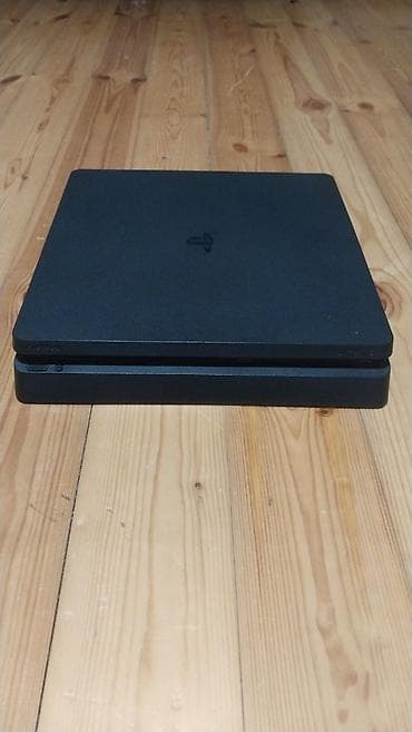 pleys: Ps4 slim 1TB Heç bir problemi yoxdur. Üzərində 2 ədəd orginal oyunlar — 1