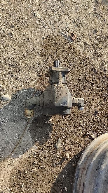 atım qurğu b: Samosvalt nş yağ baçoku ilə bir yerdə Satılır: ağır texnika üçün — 3