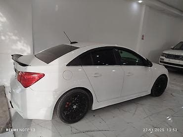 bmw 528 2013: Chevrolet Cruze: 1.4 l | 2015 il 295 km Sedan — 8
