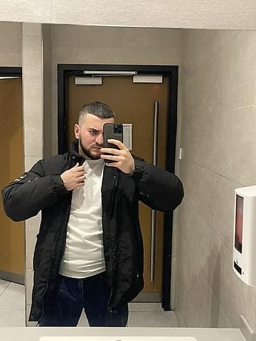 Другие специальности: Продавец-консультант требуется, 18-29 лет, 3-5 лет опыта, Ежемесячная оплата — 2