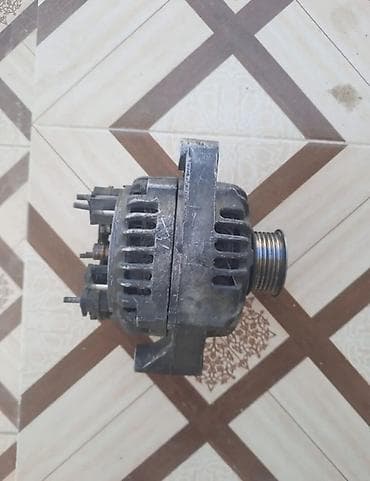 Avtomobil generatoru (alternator) - Mexaniki kasnaklı, çoxcərgəli