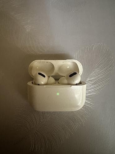 kalonka bulutuz: Apple AirPods Pro (1-ci nəsil) – qulaqcıqlar və şarj qutusu — 2