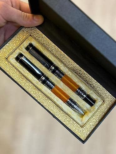 taxta dikt satisi: Hədiyyəlik qələm dəsti - Tərkib: 2 ədəd yazı aləti – 1 ədəd şar-ucu — 3