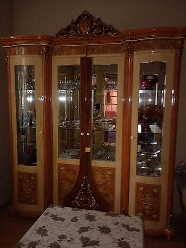 taxt döşeyi: Yataq otağı və qonaq otağı mebelləri birlikdə cəmi 380 azn — 8