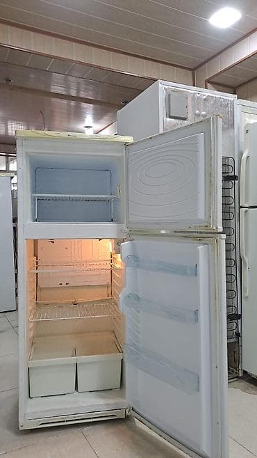 televizor satiram: 2 qapılı Beko Soyuducu Satılır, rəng - Ağ — 4