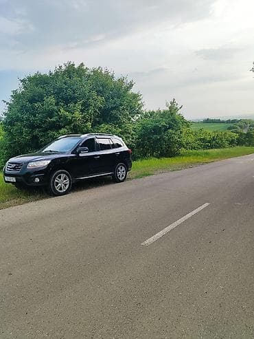 pər: Hyundai Santa Fe – qara rəngli, geniş və rahat krossover. Texniki və — 10
