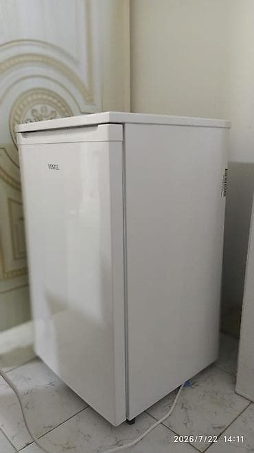 televizor vestel: Vestel mini soyuducu VESTEL 48 sm × 82 sm 220 azn Tep tezedi 3-4 ay — 1