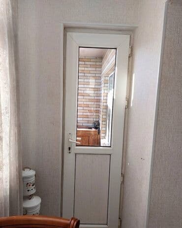 7 8 mkr kiraye evler: Bakı, 3 otaqlı, Köhnə tikili, 107 kv. m — 2