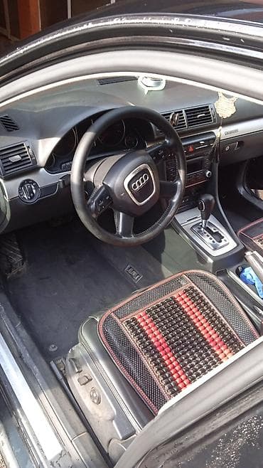 Audi A4: 2 l | 2004 il Sedan — 6
