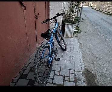 velesibetler: Məhsul: Dağ/şəhər tipli velosiped Xüsusiyyətlər: - Rəng: mavi - — 5