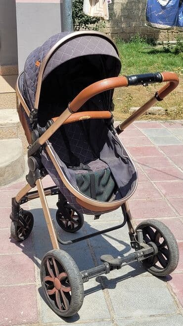 usaq ucun qolbaqlar: Klassik gəzinti arabası, Kidilo, İşlənmiş, Cins: Oğlan, Yaş: 12-18 ay, Ünvandan götürmə — 1