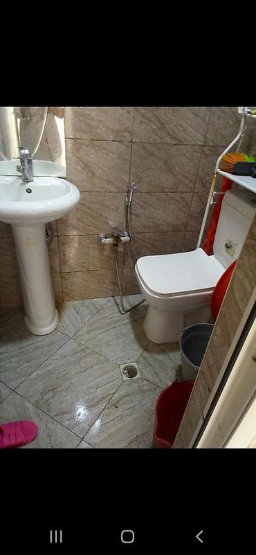 sumqaytda ev: 1 kv. m, 1 otaqlı, Qaz, İşıq, Su — 2