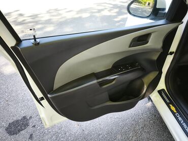 фольксваген поло новый кузов: Chevrolet Aveo: 1.4 l | 2012 il 113003 km Sedan — 13