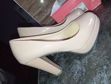 детские кожаные туфли: Туфли, Размер: 38, цвет - Бежевый, Б/у — 3