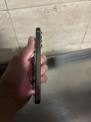 Elektronika: IPhone 15 Pro, 512 GB, Gümüşü — 5