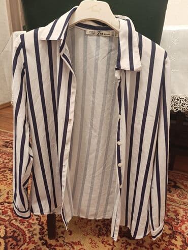 dəs paltar: Qadın geyimləri dəsti istənilən 3u 5 manat 1) Açıq bej rəngli uzun — 4