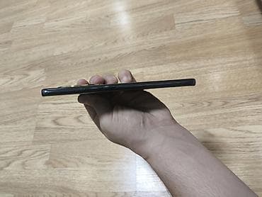 silver et ceken: Honor 256 GB, rəng - Qara, Sensor — 2
