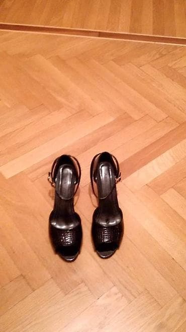 lc waikiki bakü: Basanoşka və səndəllər — 2