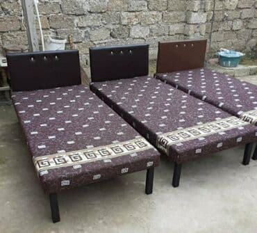 Kravat Təzə hazırları var Çatdırılma münasib qiymətə Bir nəfərlik